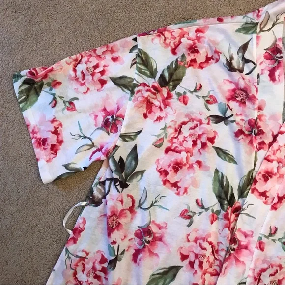 Show Me Your MuMu Floral Kimono Robe One Size Pink White Cottage Garden Blooms - Picture 7 of 10